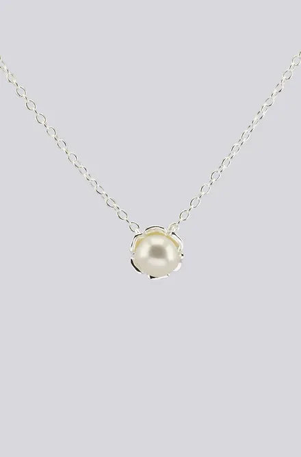 Bloom Necklace - PIOEN Lifestyle