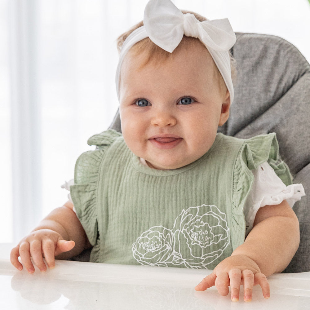 Ruffle Baby Bib