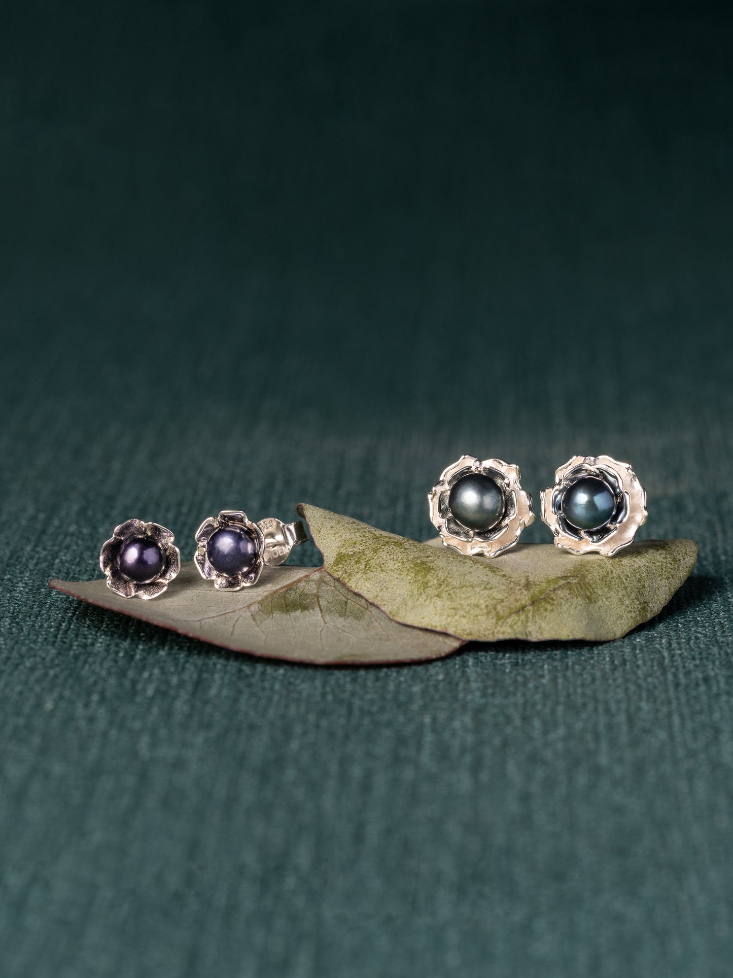 Purity Medium Stud Earring - PIOEN Lifestyle