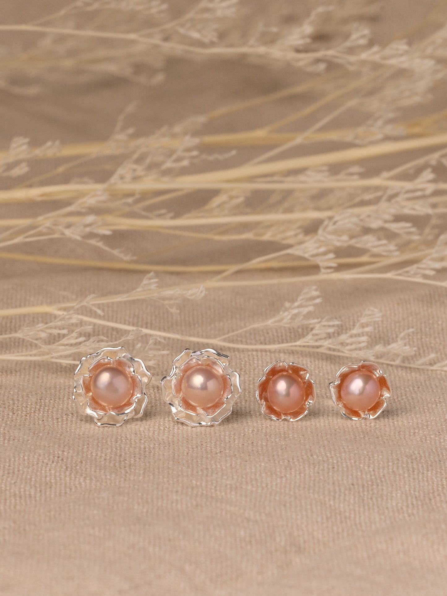 Purity Medium Stud Earring - PIOEN Lifestyle