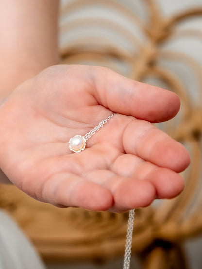 Bloom Necklace