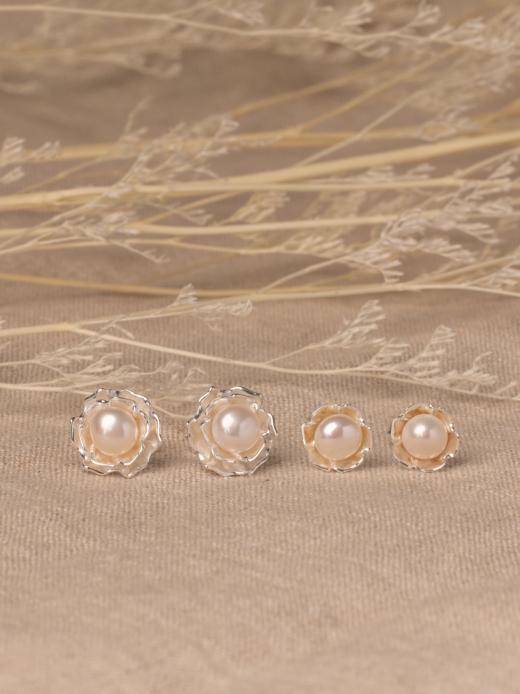 Purity Small Stud Earring - PIOEN Lifestyle